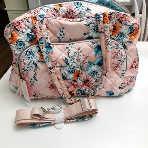 Vera Bradley Performance Twill Weekender Peach Blossom Bouquet NWT